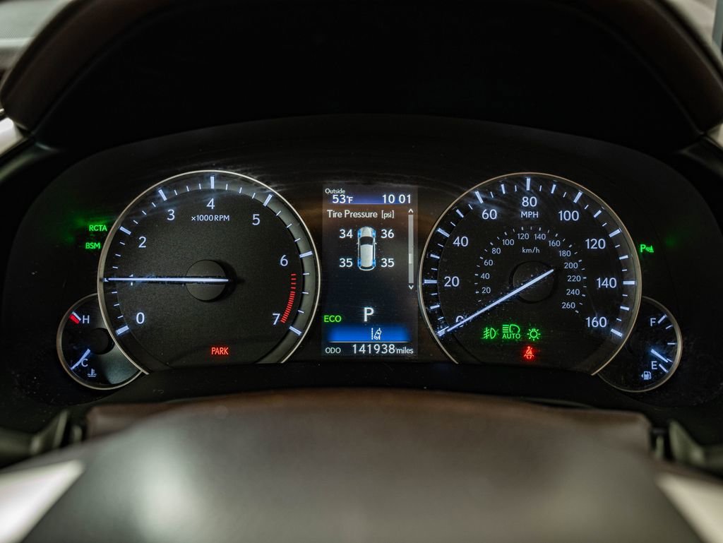 Used 2018 Eminent White Pearl Lexus RX 350L Premium image 23