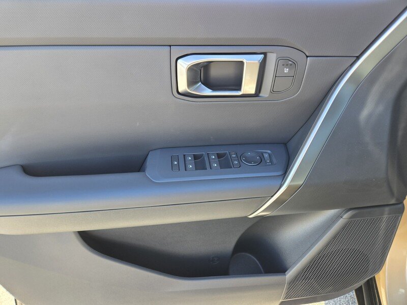 New 2027 Terrain Brown Kia X-Line S image 9