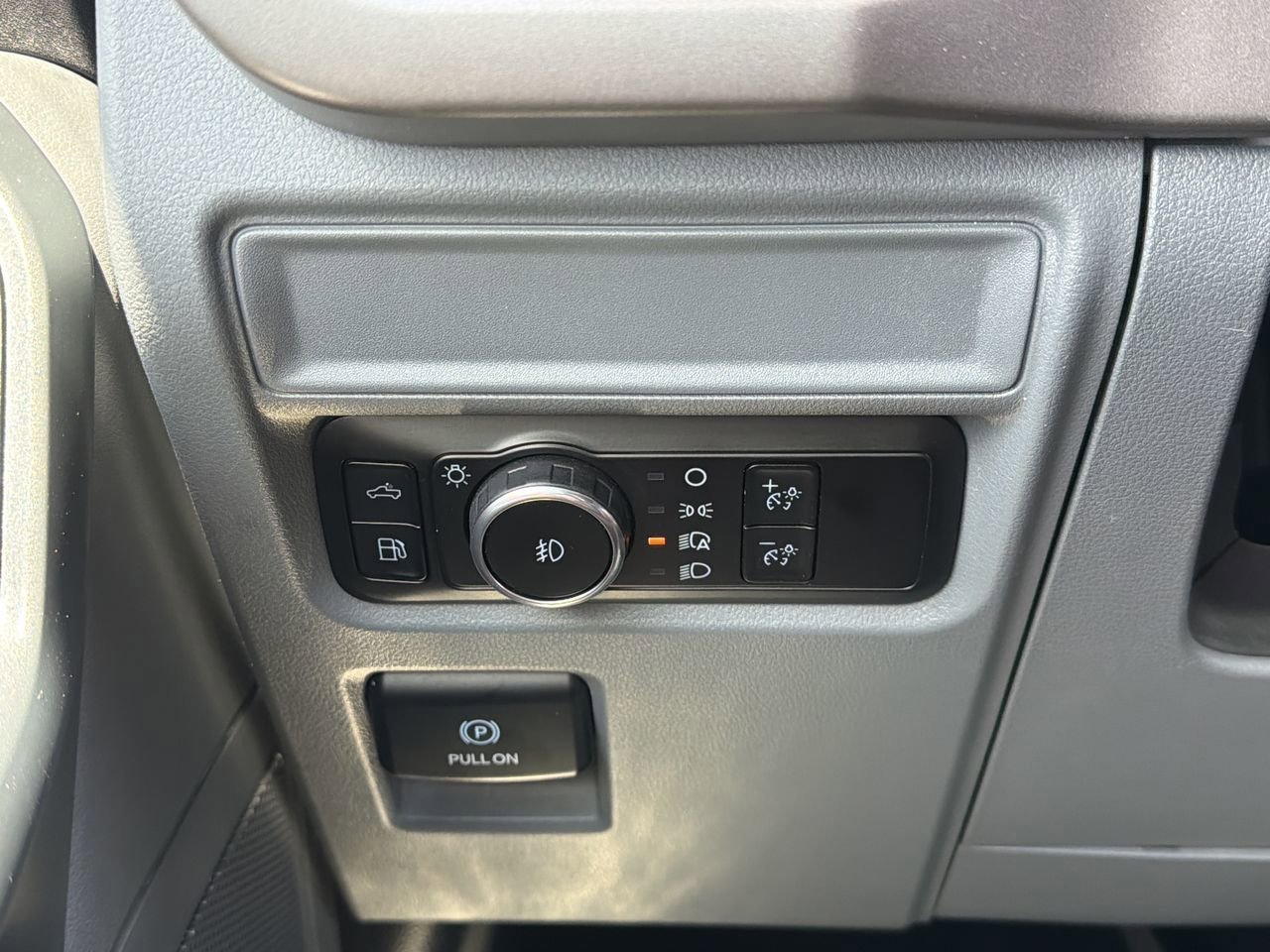 Used 2024 Gray Metallic Ford XLT image 24