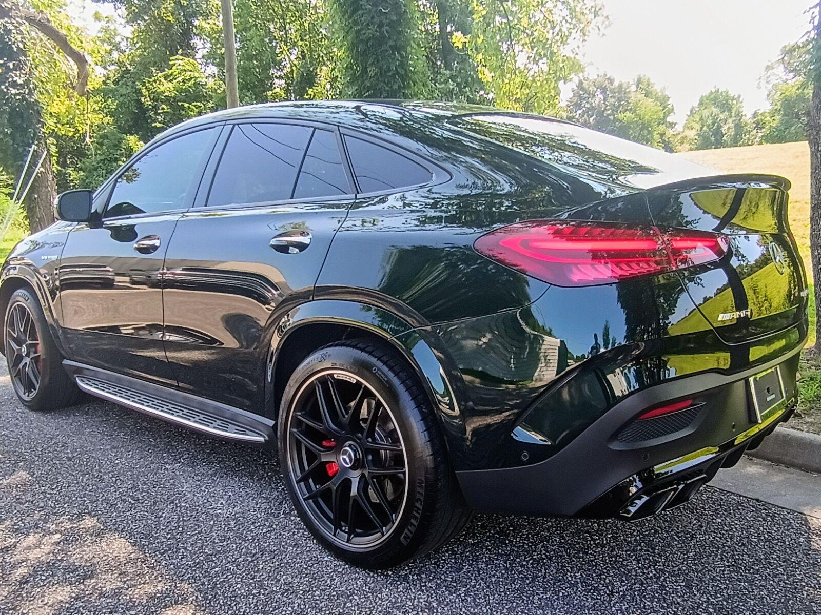 Used 2024 Emerald Green Metallic Mercedes-Benz AMG® GLE 63 S image 4