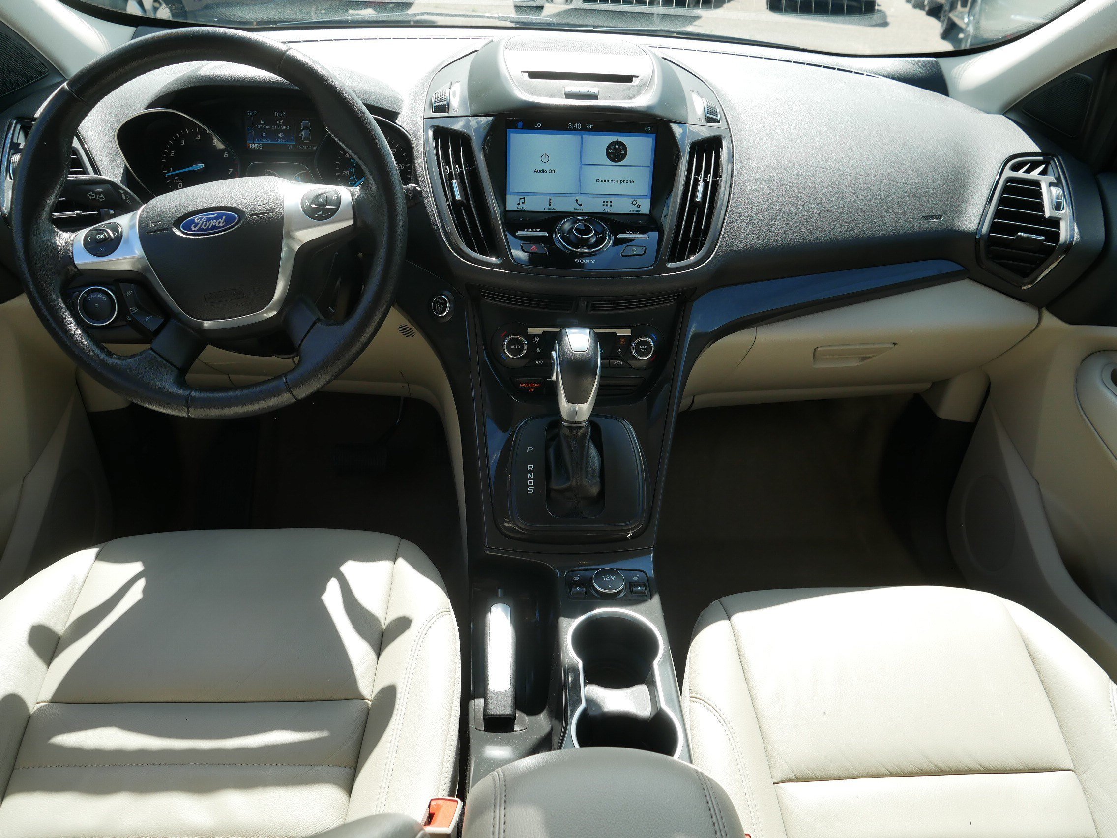 Used 2016 INGOT SILVER Ford Titanium image 10