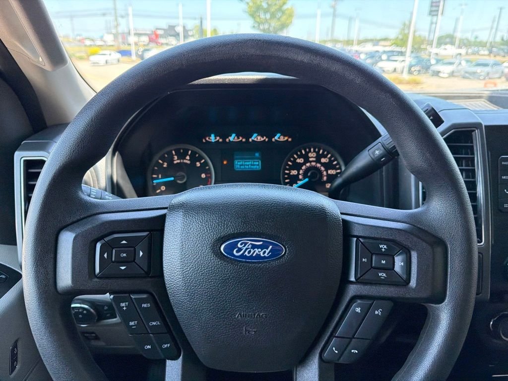 Used 2018 Gray Ford XLT image 18
