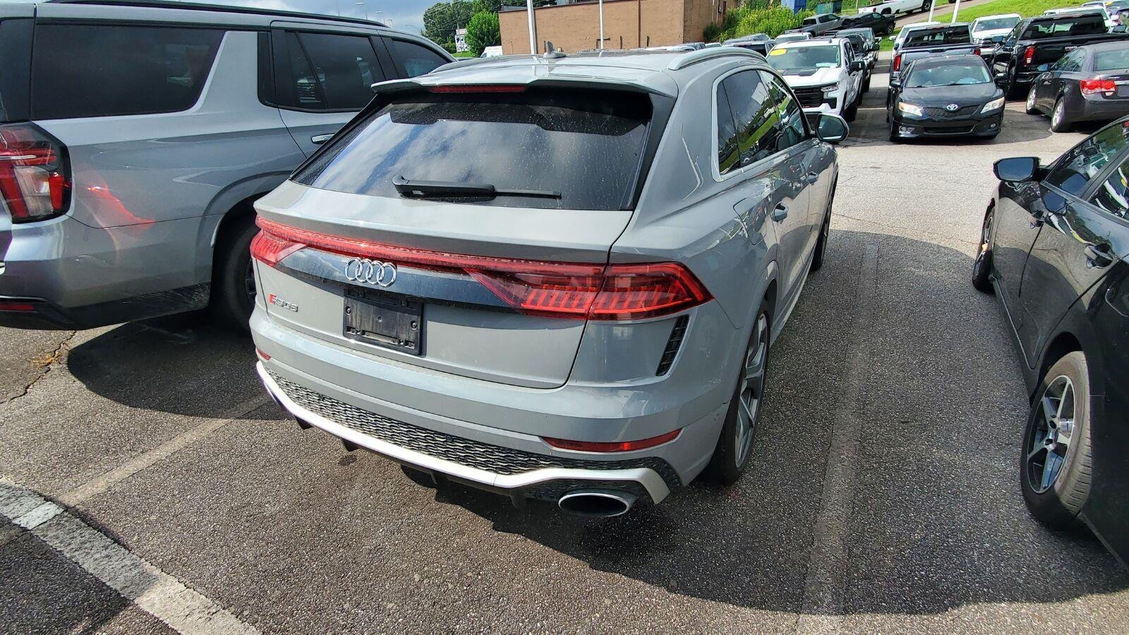Used 2023 Nardo Gray Audi 4.0 TFSI quattro image 9