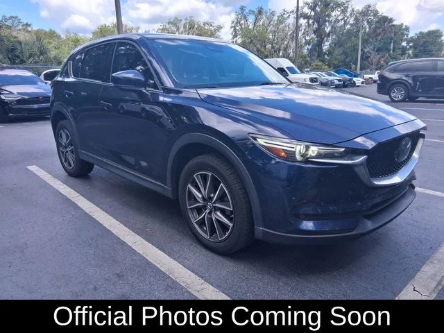 2017 Mazda CX-5 Grand Touring auto's photo