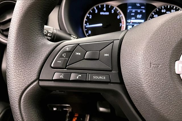 2025 Nissan KICKS PLAY Base - Photo 22