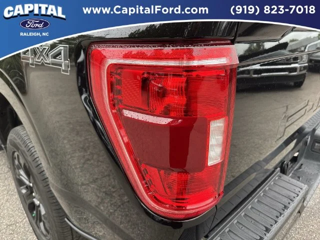 Used 2023 Black Ford XLT image 15