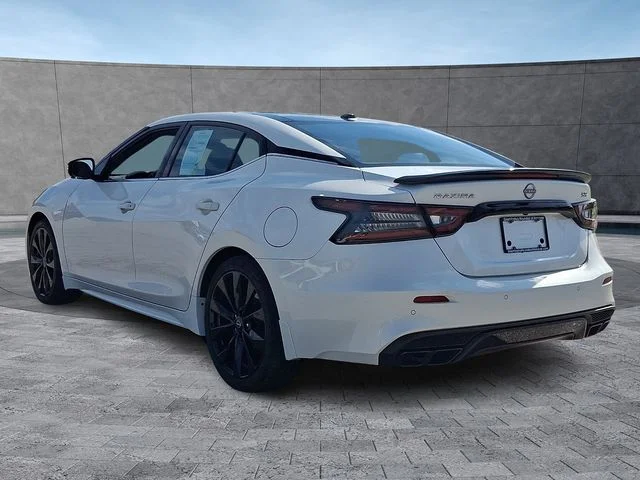 Used 2023 White Nissan SR image 4