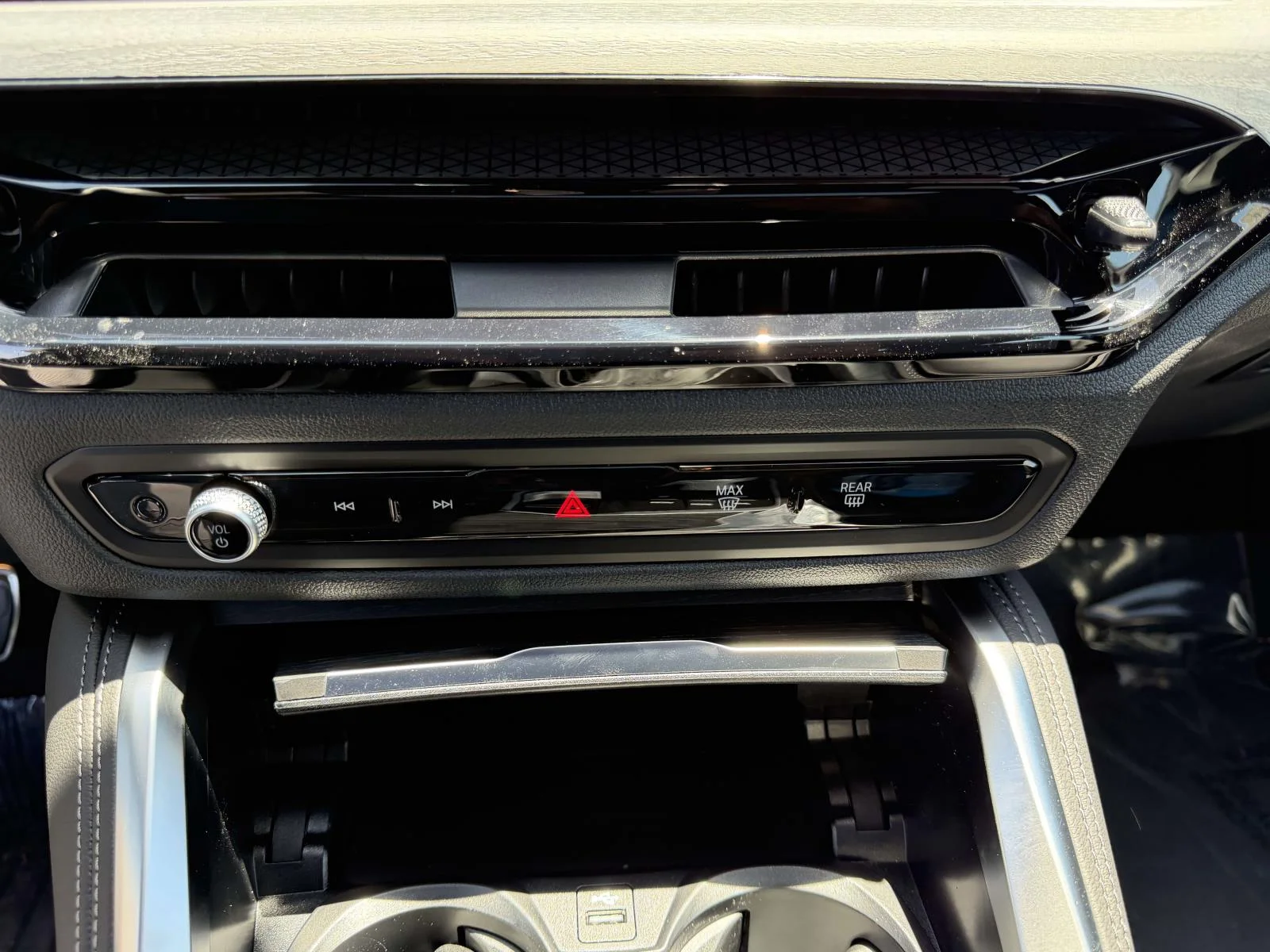 New 2027 Black Sapphire Metallic BMW 430i image 17