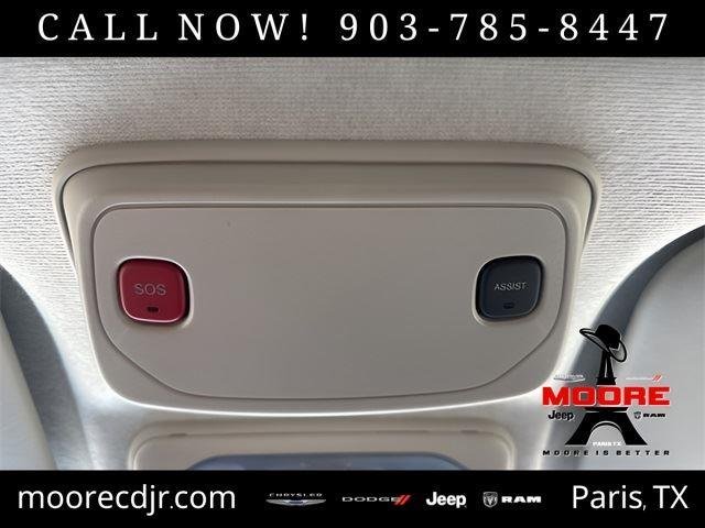 New 2026 Bright White Clear-Coat Exterior Paint RAM Tradesman image 26