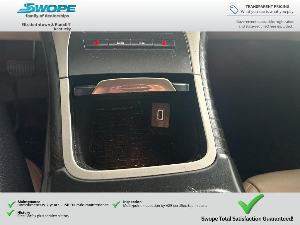 Used 2019 White Platinum Metallic Tri-Coat Lincoln Select image 17
