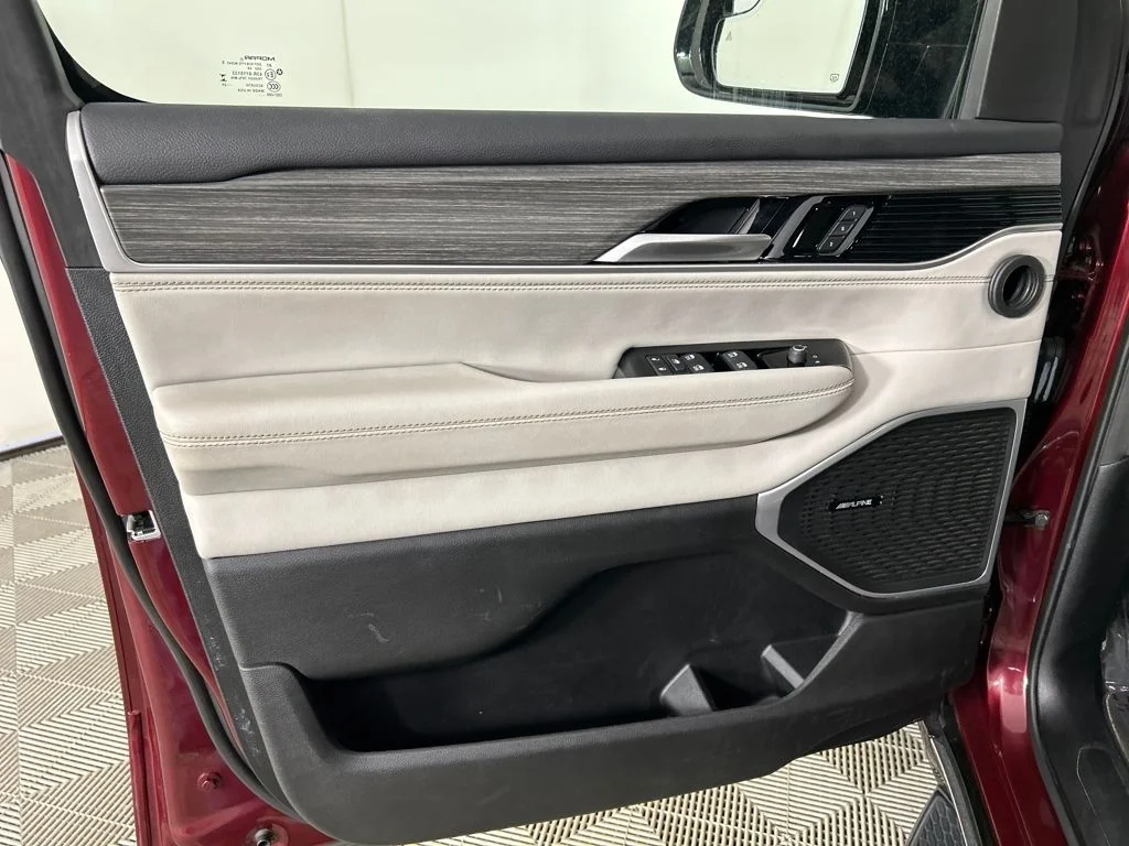 Used 2024 Red Jeep Series III image 11