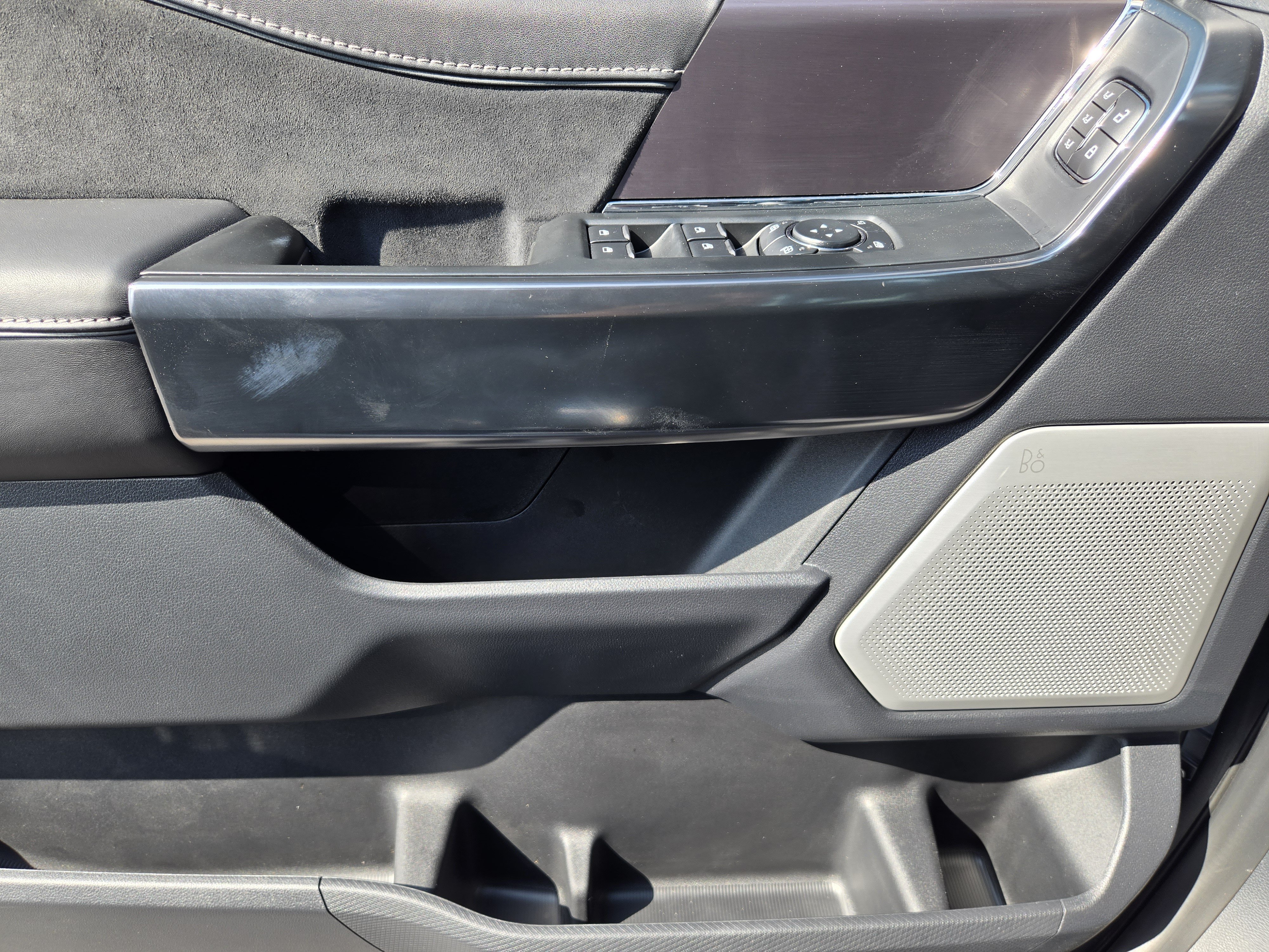 New 2026 Carbonized Gray Metallic Ford Platinum image 14