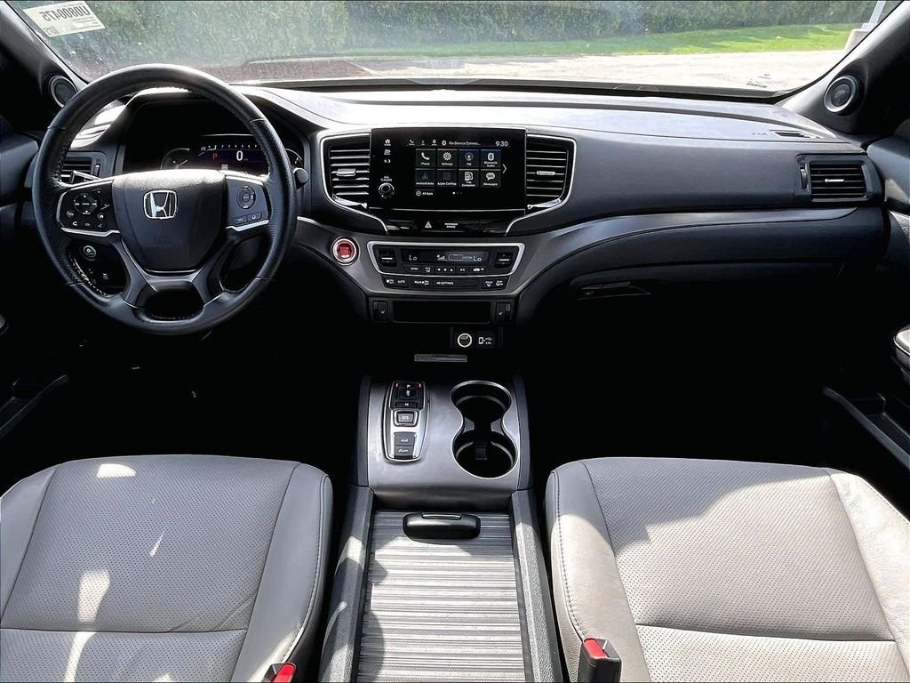 Used 2023 Gray Honda EX-L image 21