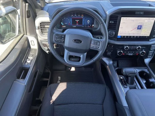 New 2026 Agate Black Metallic Ford XLT image 10