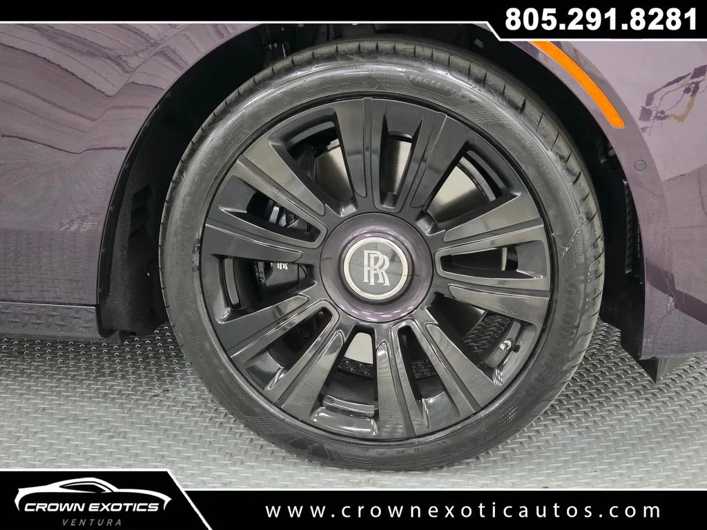 Used 2023 Purple Rolls-Royce Base image 10