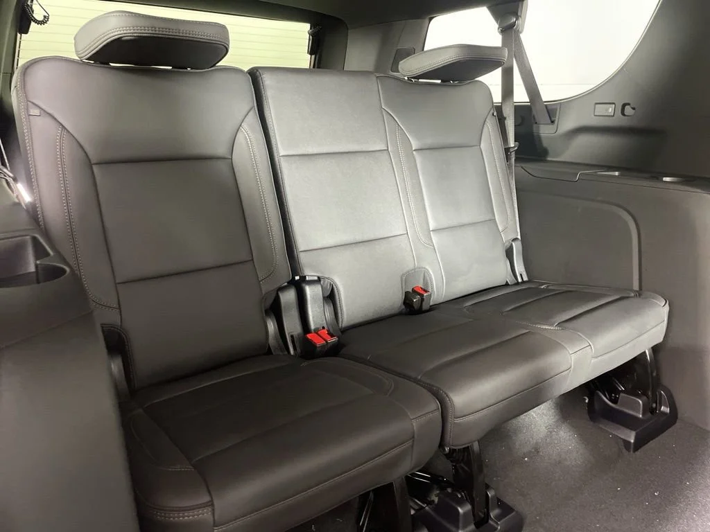 2026 Chevrolet Suburban High Country - Photo 21