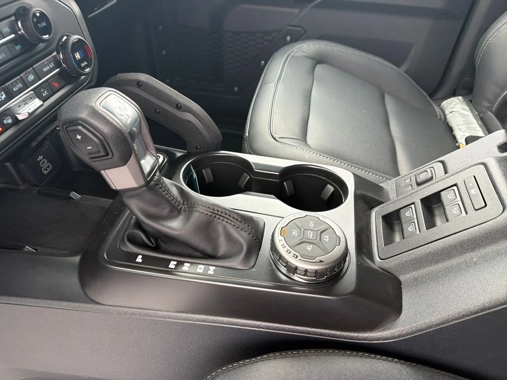 New 2026 Black Ford Badlands image 24