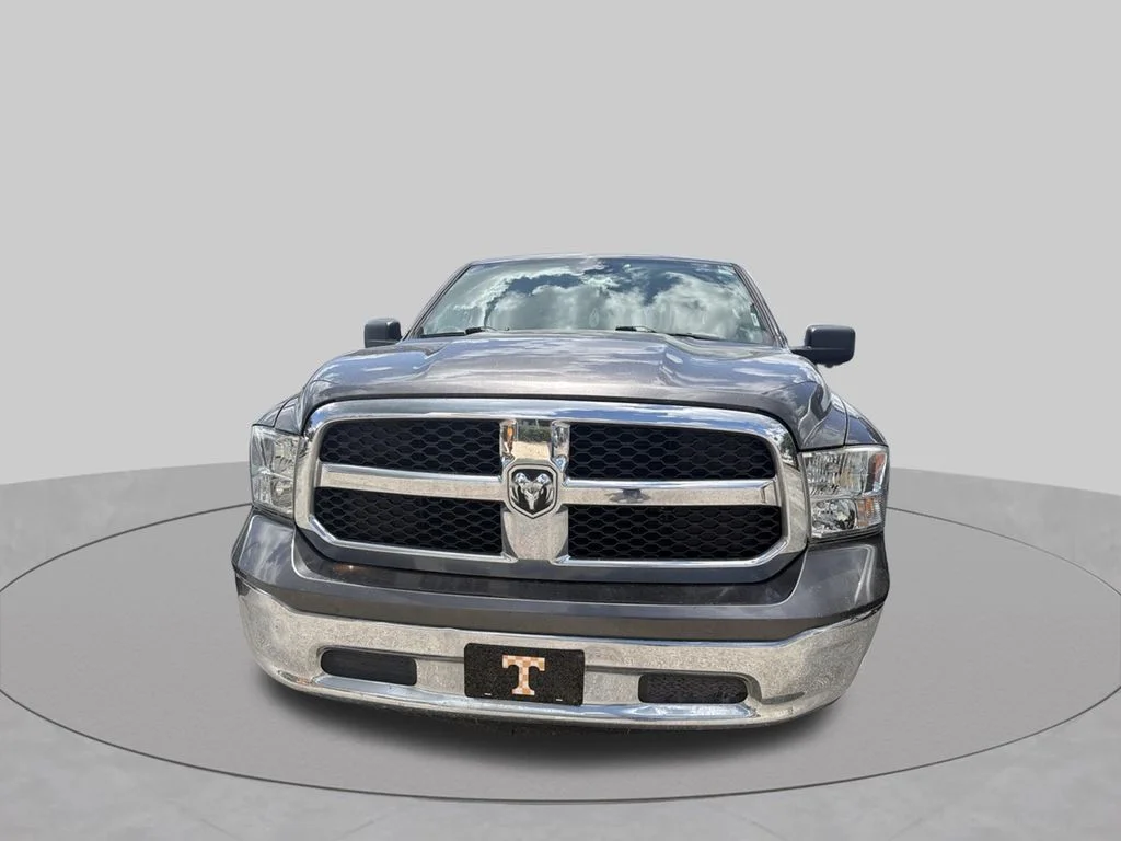 Used 2019 Gray Ram Tradesman image 2