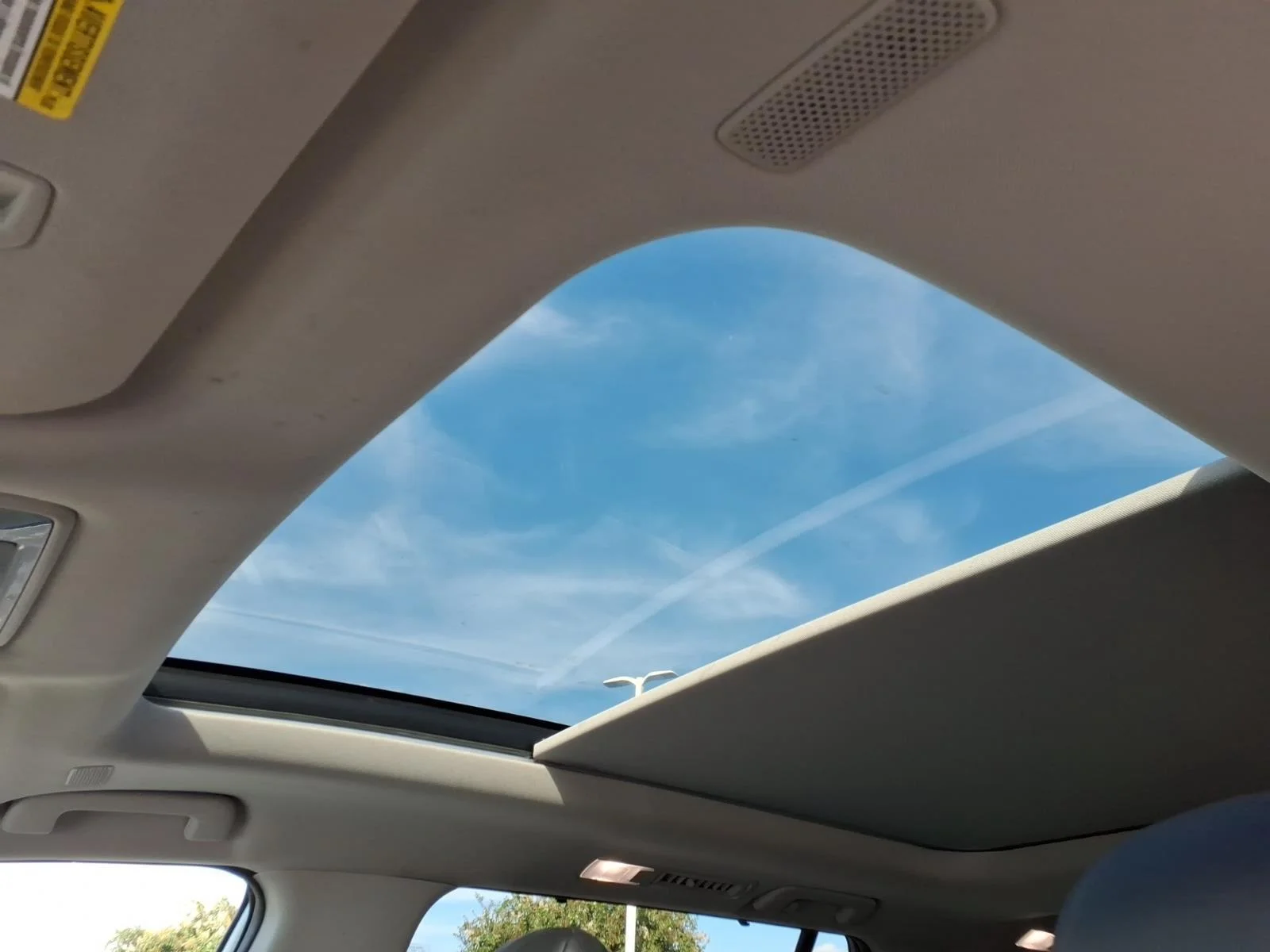 Used 2024 Wind Chill Pearl Toyota XLE image 6