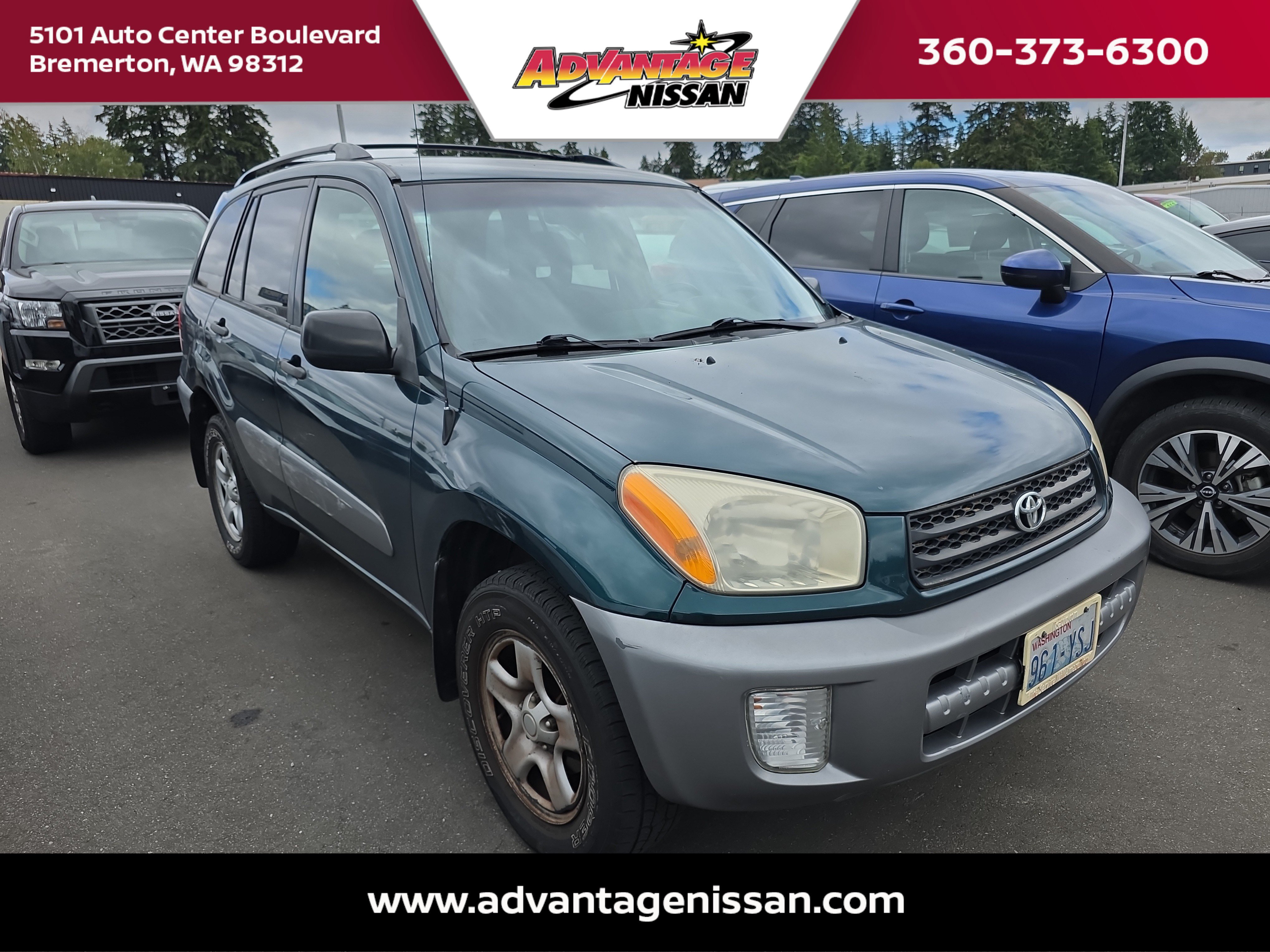 Used 2002 Green Toyota Base image 3