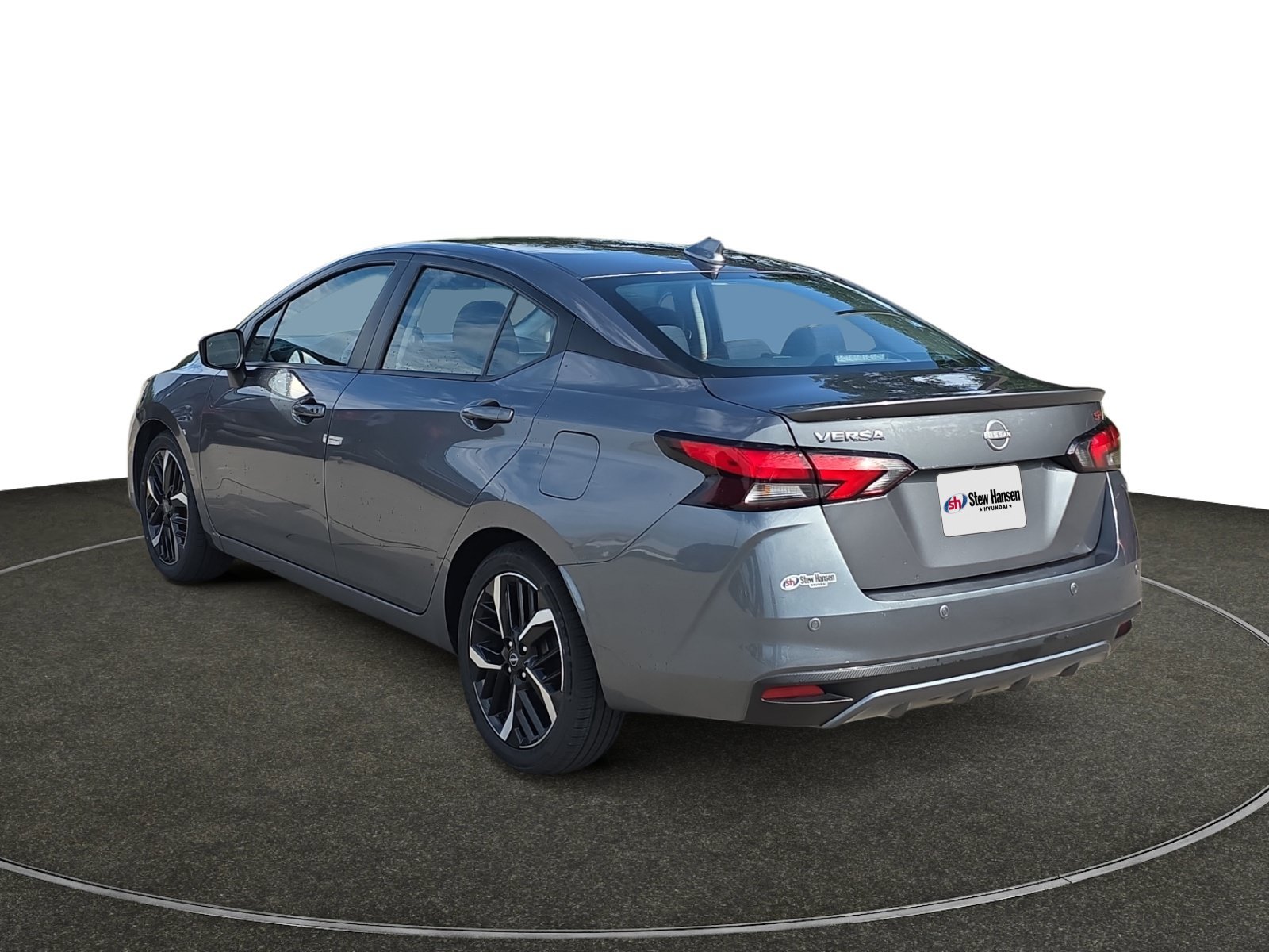 Used 2024 Gun Metallic Nissan SR image 3