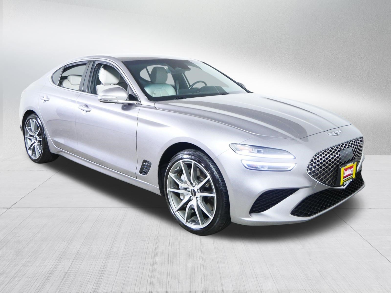 Certified Used 2024 Savile Silver Genesis 2.5T image 1