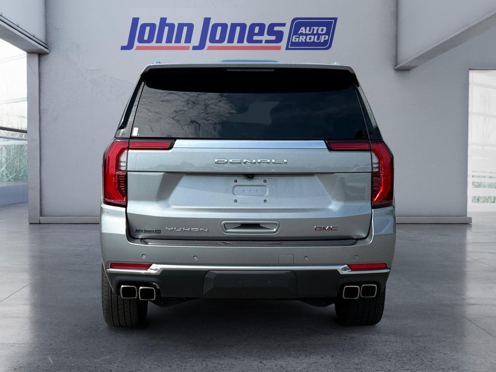 Used 2025 Sterling Metallic GMC Denali image 4