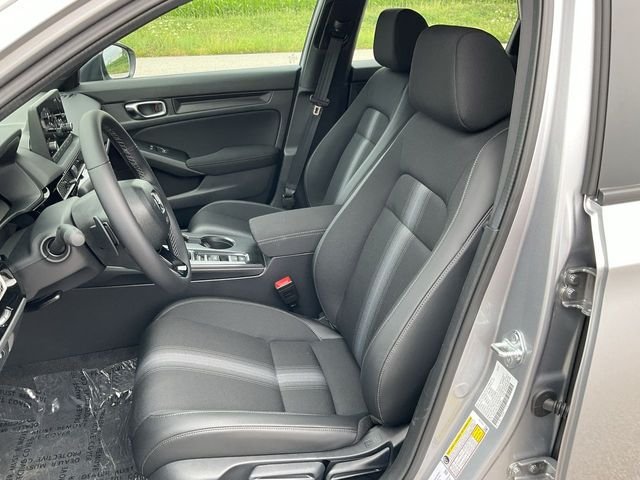 Used 2025 Solar Silver Metallic Honda Sport image 19