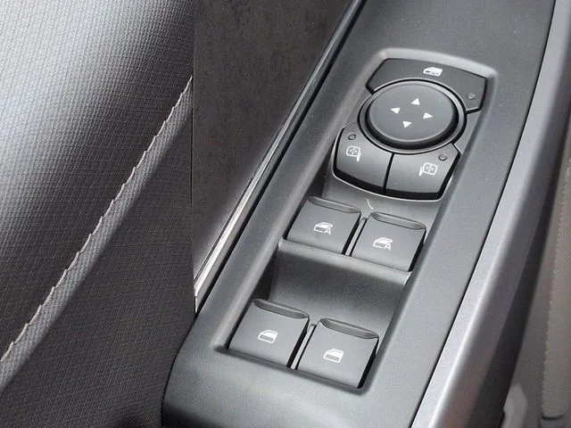 New 2026 Silver Ford XLT image 22
