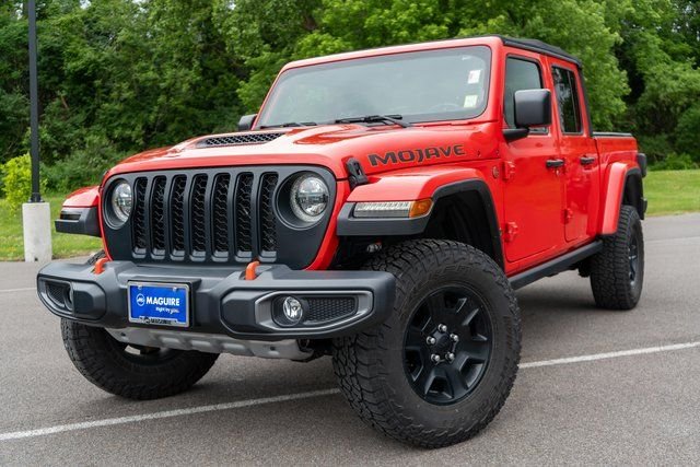 Used 2021 Red Clearcoat Jeep Mojave image 1
