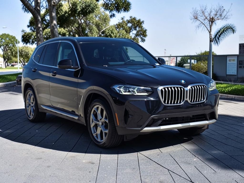 2023 BMW X3 30i - Photo 3