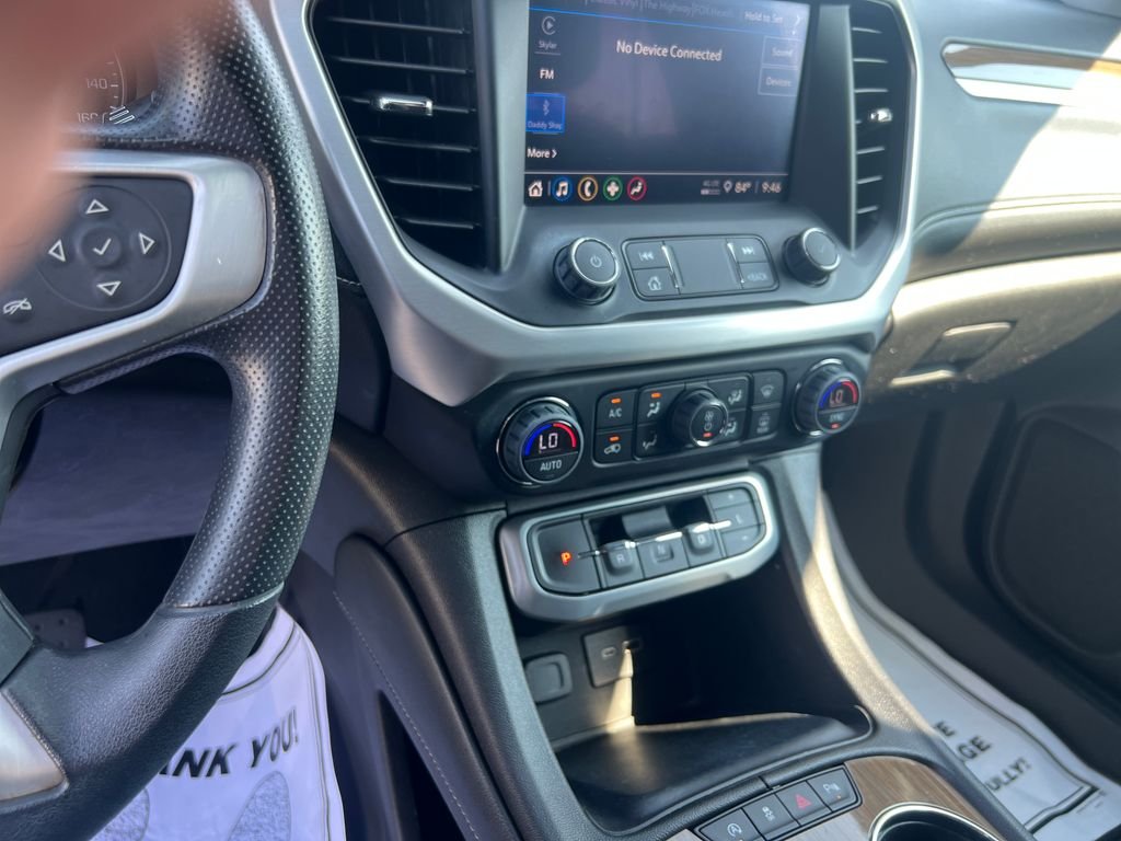 Used 2022 Gray GMC SLE image 17
