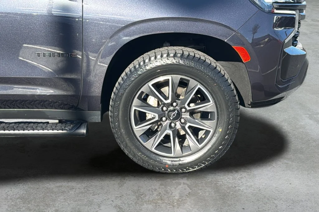 Certified Used 2022 DARK ASH METALLIC Chevrolet Z71 image 9