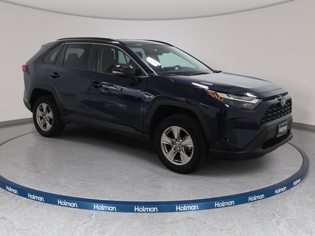 Certified Used 2025  Toyota XLE image 3