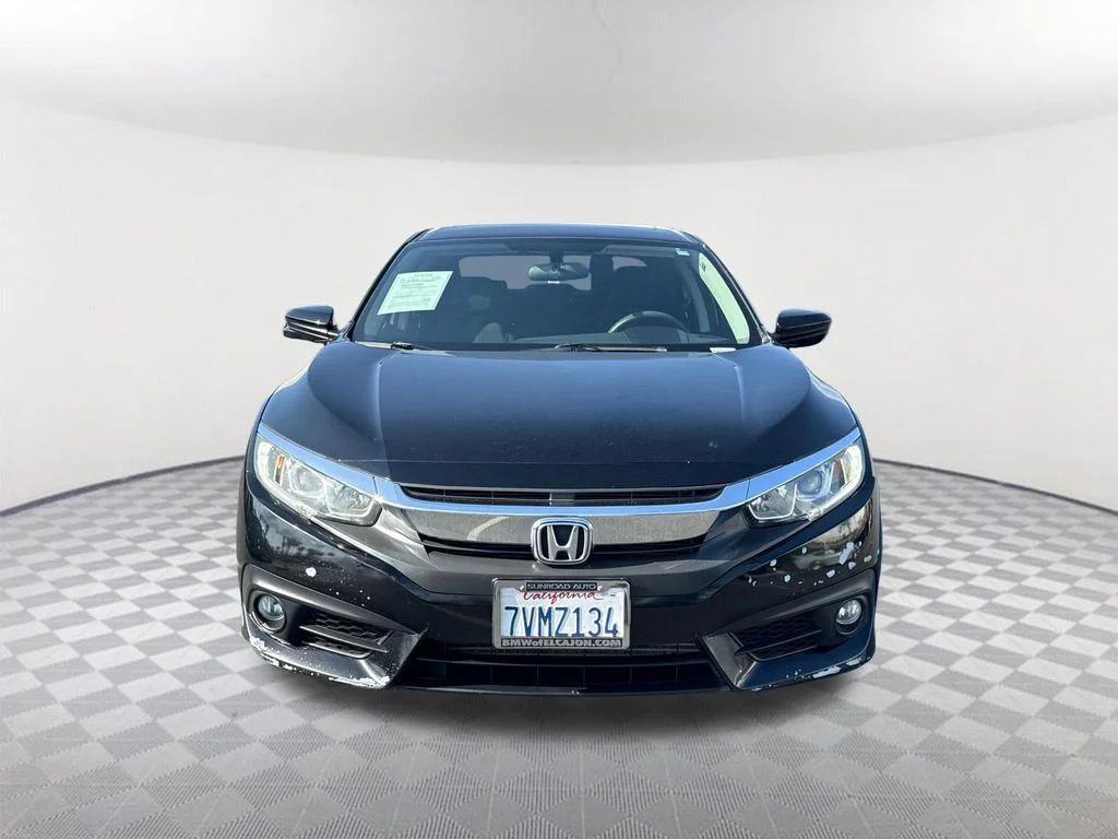 Used 2016 Black Honda EX-T image 2