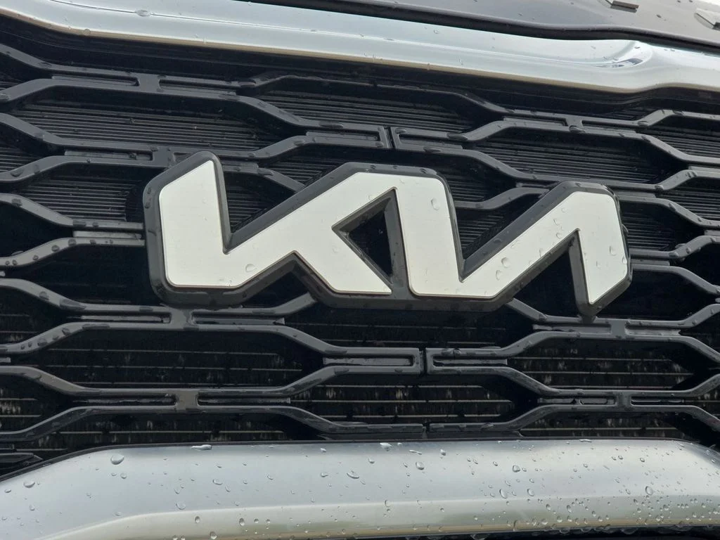 Used 2022 Silver Kia EX image 35