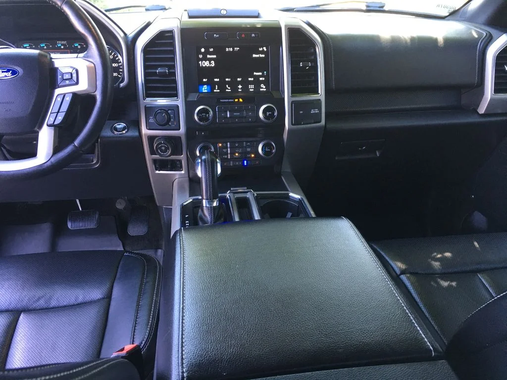 Used 2018 White Ford Lariat image 26