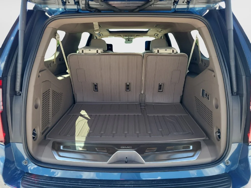 New 2026 Downpour Metallic GMC Denali image 9