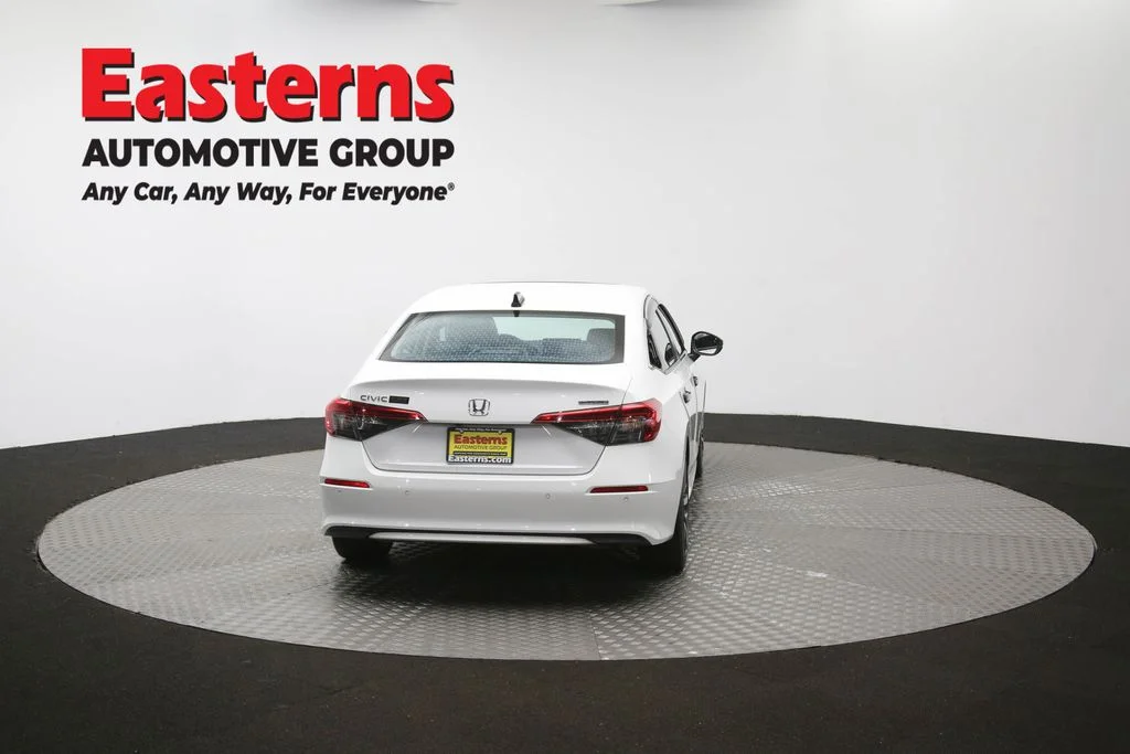 Used 2022 White Honda Touring image 37