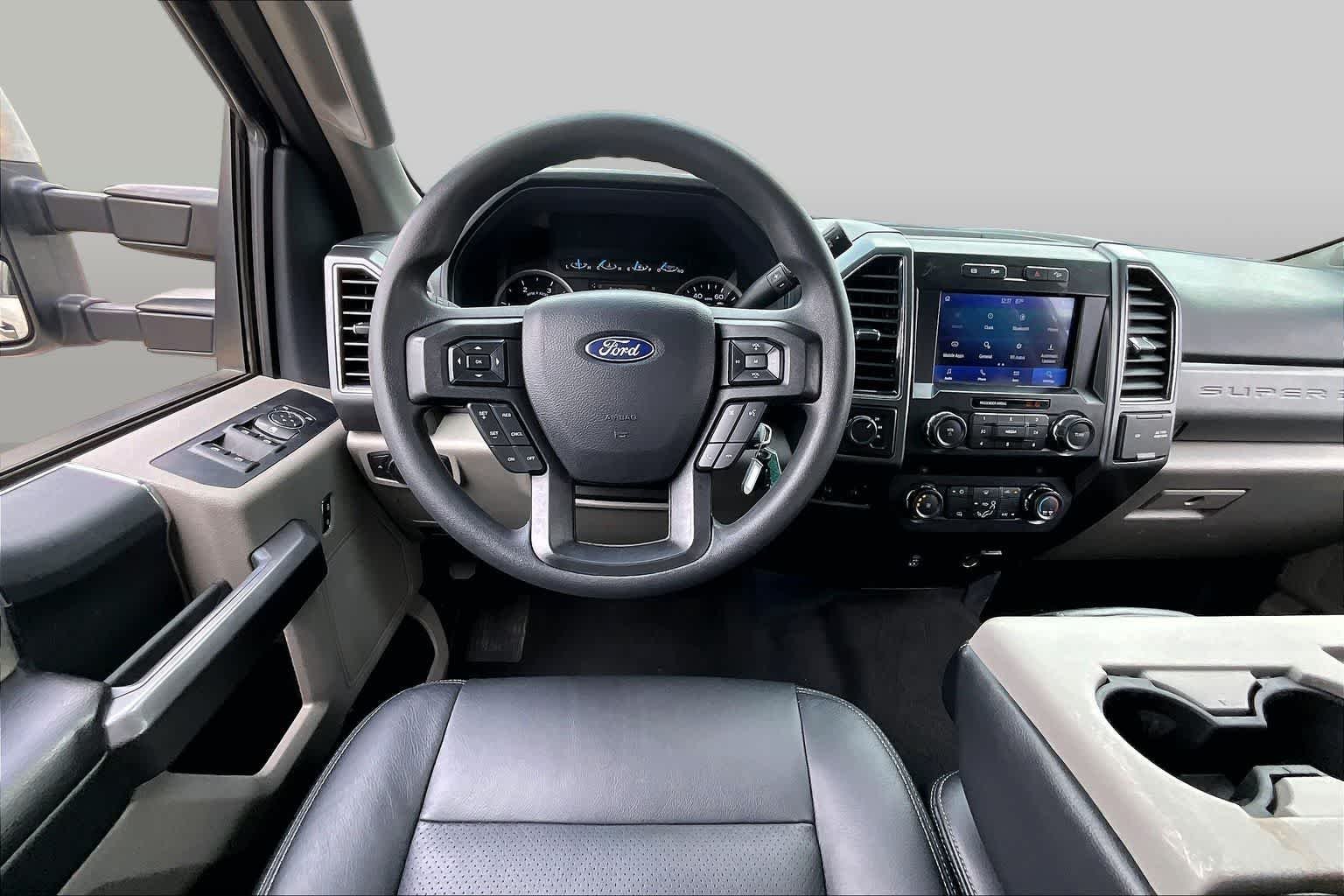 Used 2022 Oxford White Ford XLT image 6