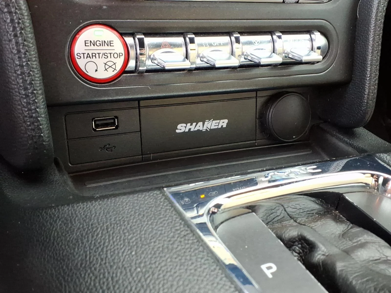 Used 2017 Red Ford  image 6