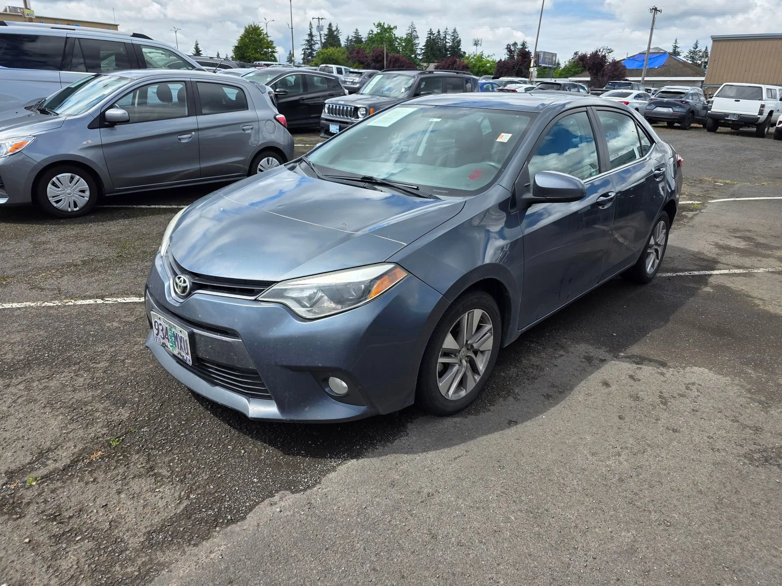 Used 2016 Toyota Corolla LE Eco Premium with VIN 2T1BPRHE0GC651332 for sale in Portland, OR
