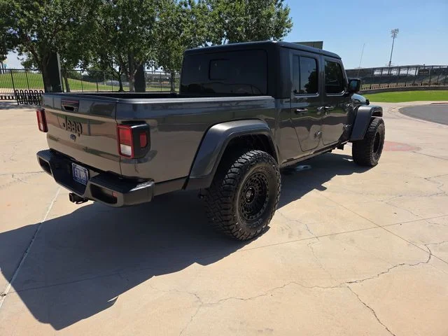Used 2023 Gray Jeep Sport S image 7