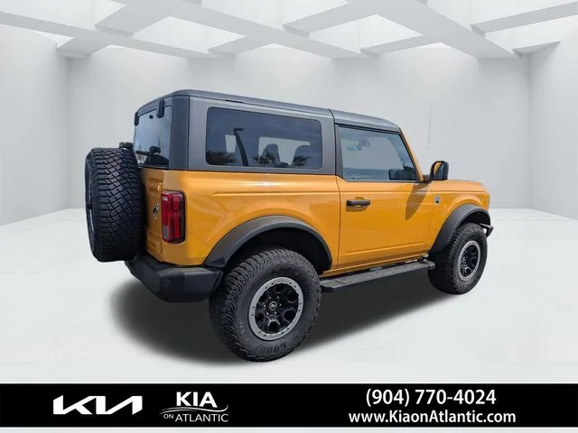 Used 2022 Orange Ford Badlands image 3