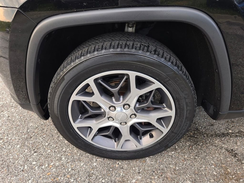 Used 2019 Black Jeep Limited image 9