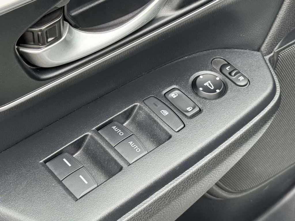 Used 2021  Honda Touring image 27