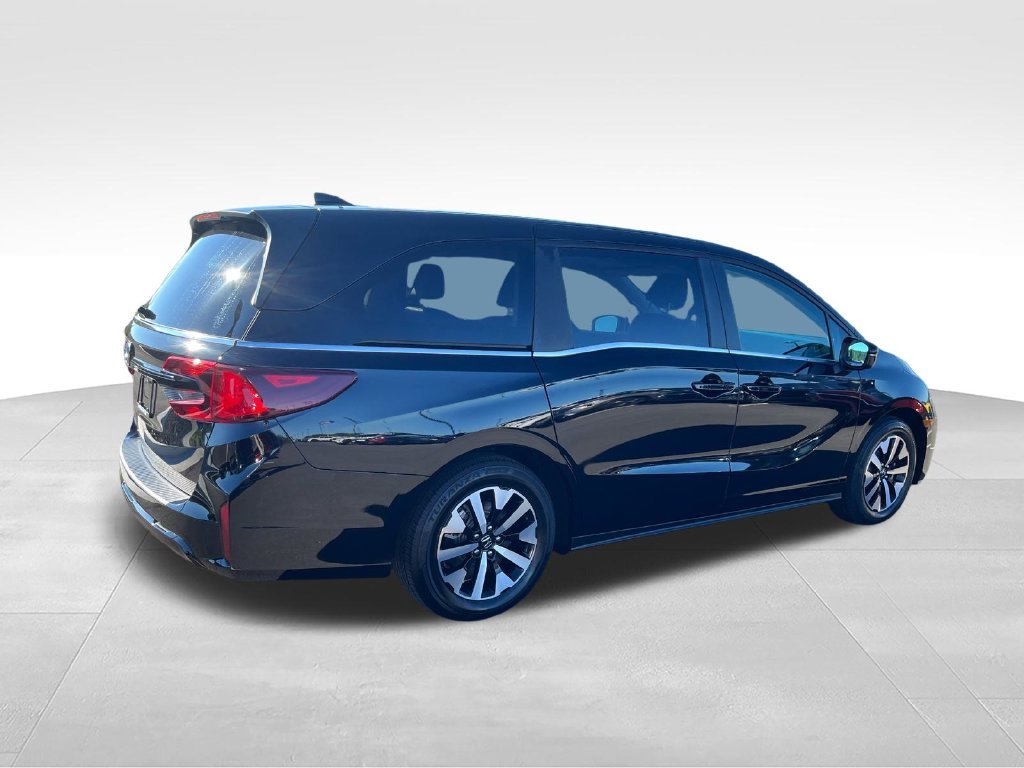 Used 2026 Black Honda EX-L image 5