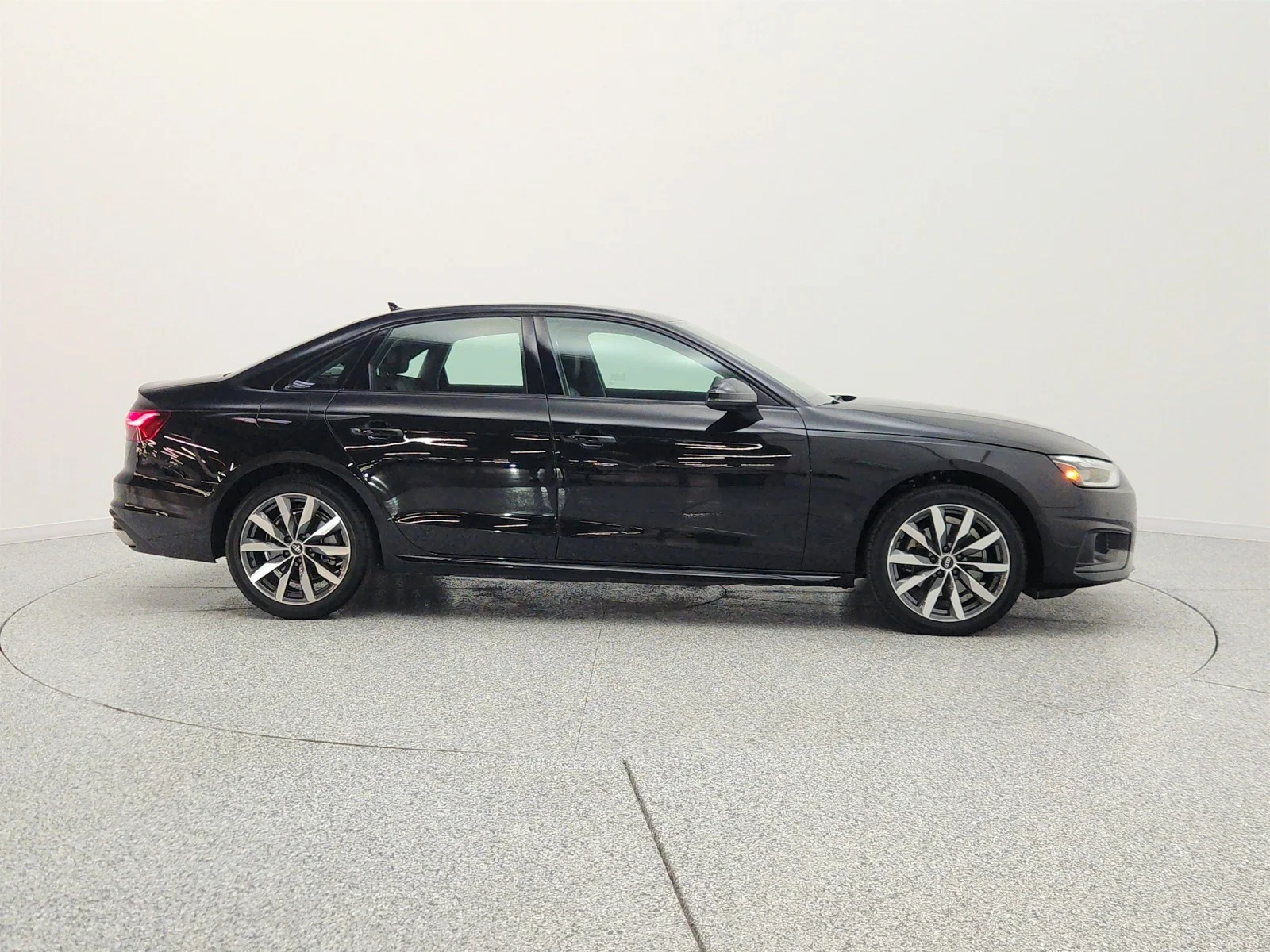Used 2023 Mythos Black Metallic Audi Premium Plus image 4
