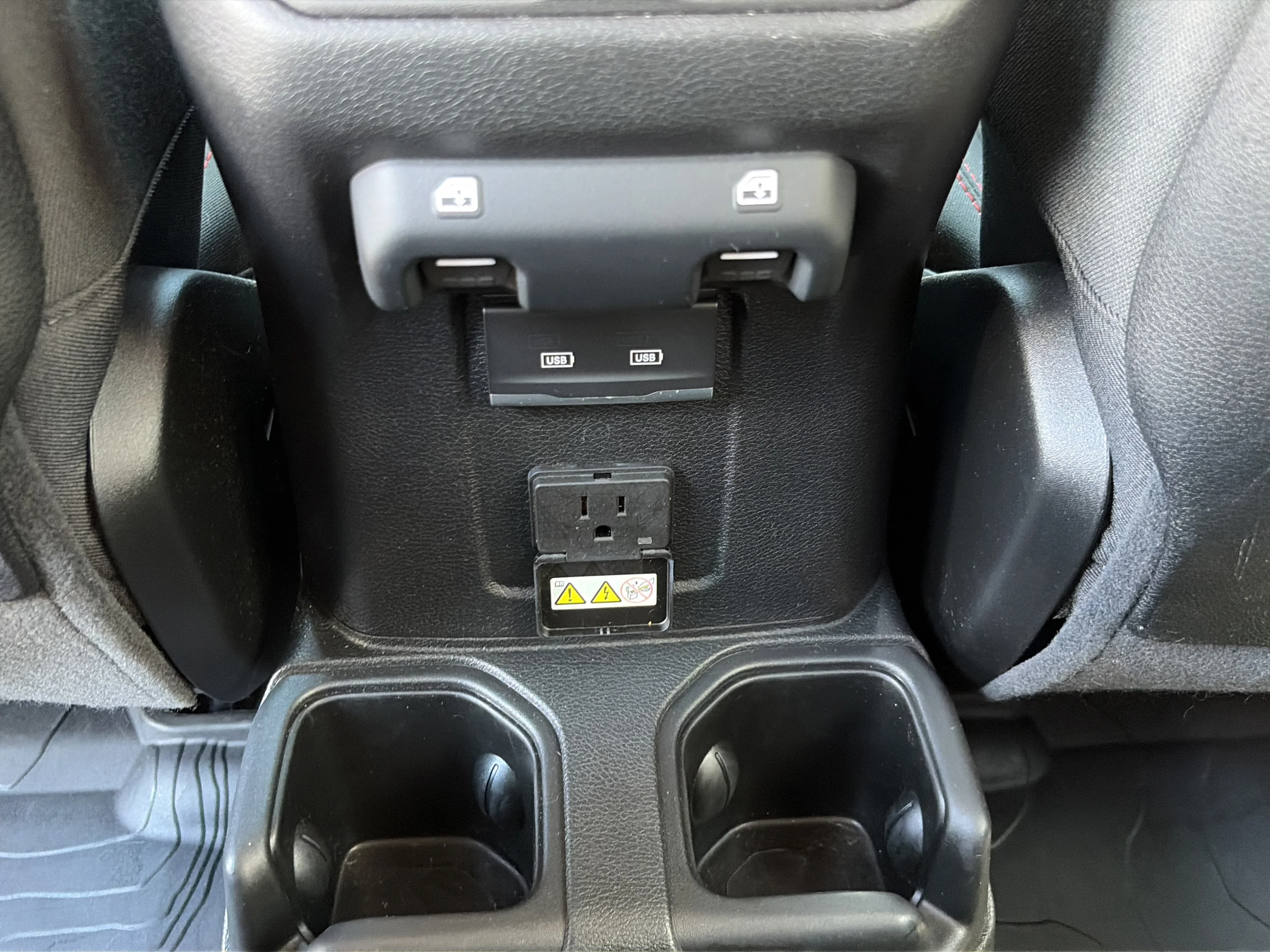 Used 2022 Hydro Blue Pearlcoat Jeep Unlimited Rubicon image 11