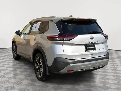 Certified Used 2023 Silver Nissan SV image 5